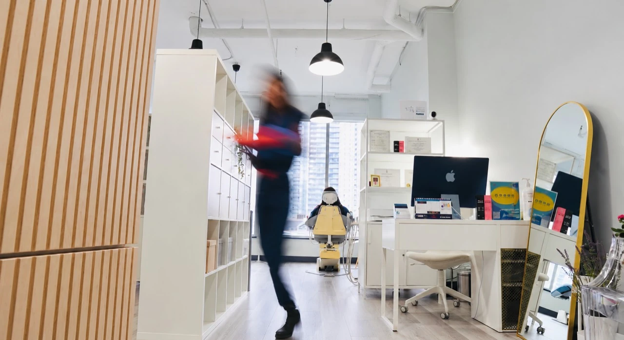 A moment inside the Simply Smile Studio reception
