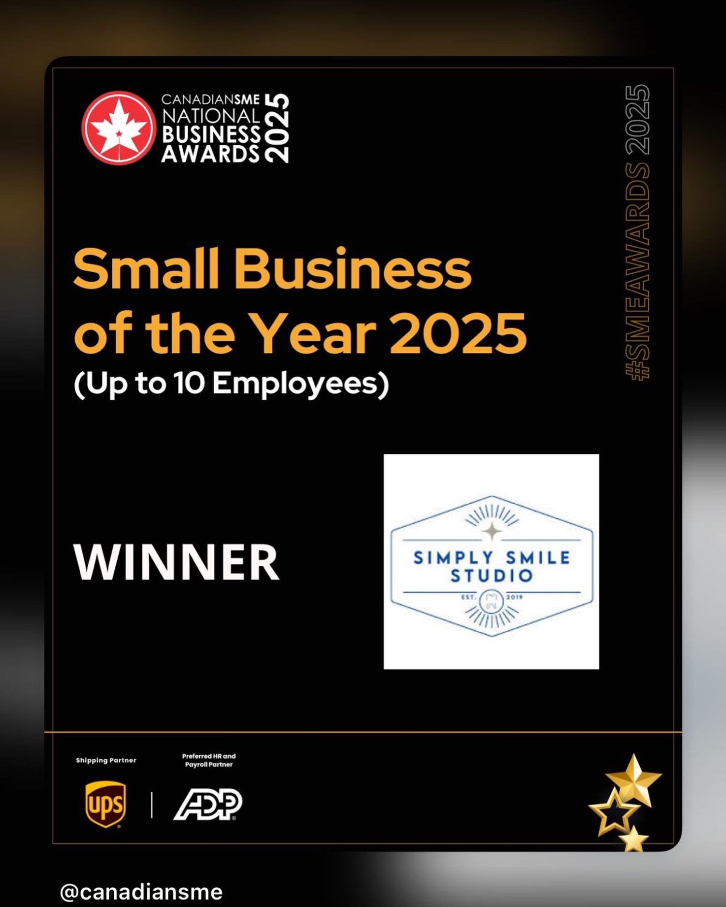 CanadianSME 2025 Small Business of the Year winner graphic for Simply Smile Studio